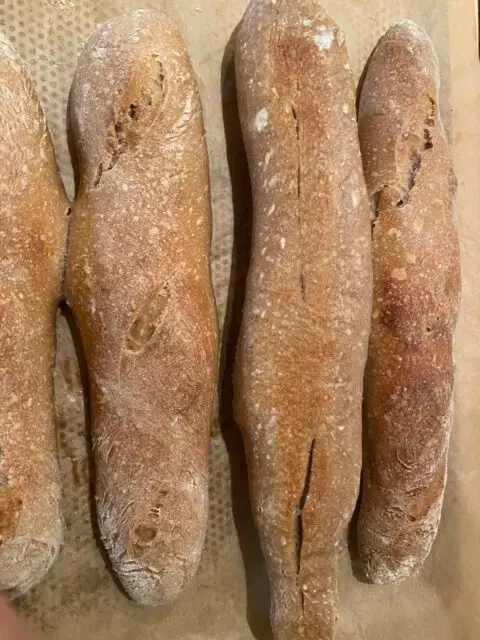 Pain au levain 100% blé en baguette 250 grs (lot de 4)